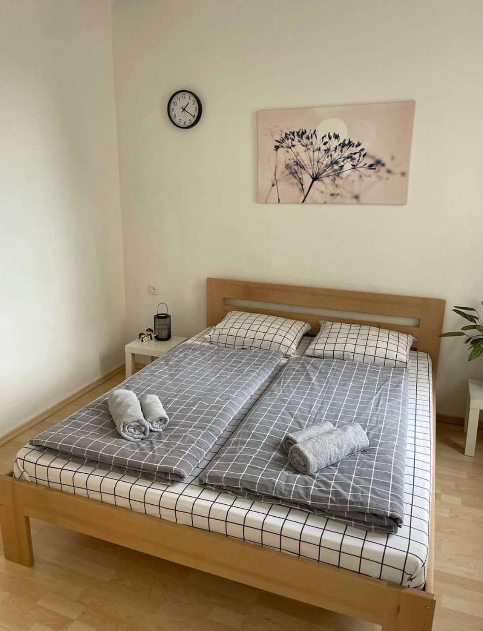 Apartaments Simsim Львов Экстерьер фото
